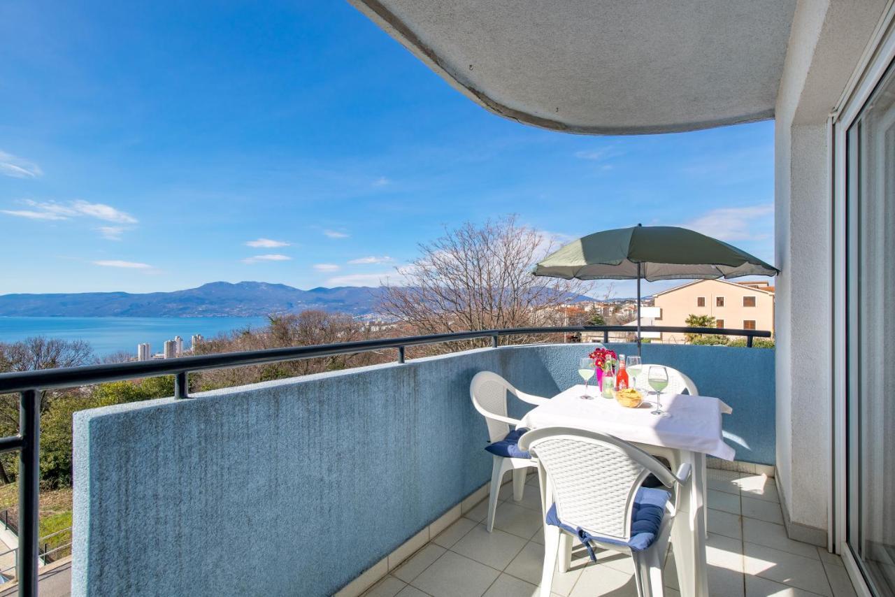 Apartman Iris 2 -Rijeka Apartment Exterior photo
